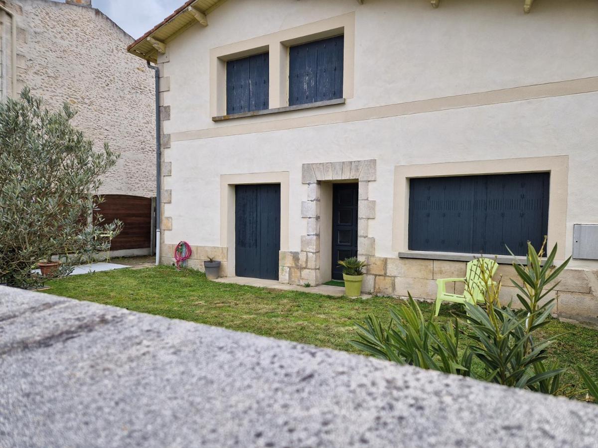 Maison Typique Royannaise Dans Un Quartier Calme Экстерьер фото